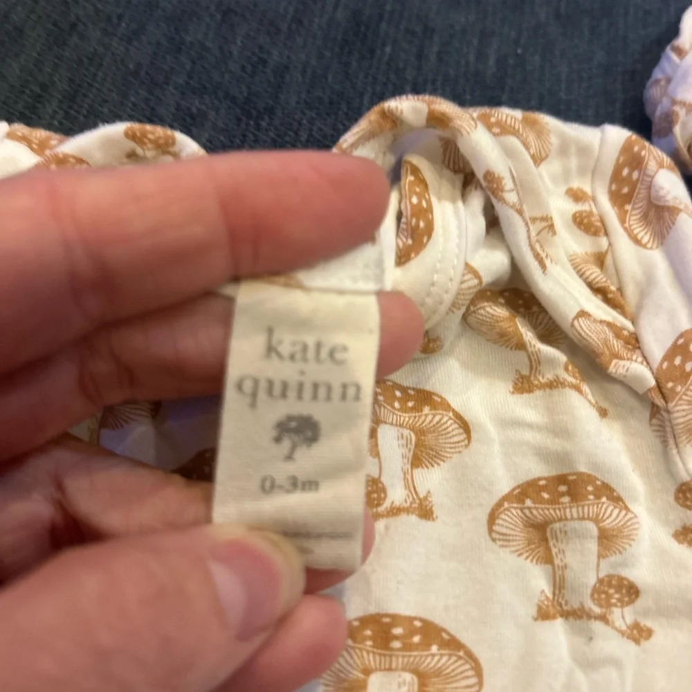 Kate Quinn Tan Mushroom Print Kids Footie - Picture 2 of 2